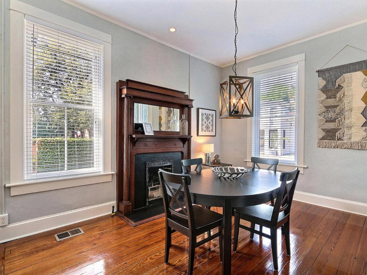 Apartment Lafayette Row Unit 1 Savannah
